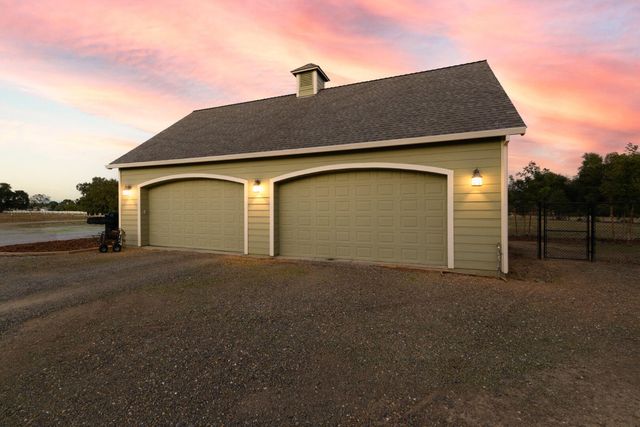 21900 Cadrona Court, Palo Cedro, CA 96073