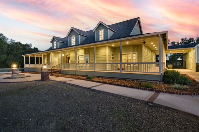 21900 Cadrona Court, Palo Cedro, CA 96073