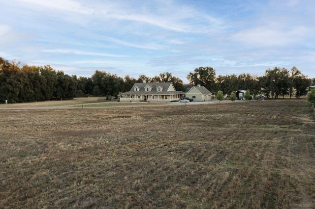 21900 Cadrona Court, Palo Cedro, CA 96073