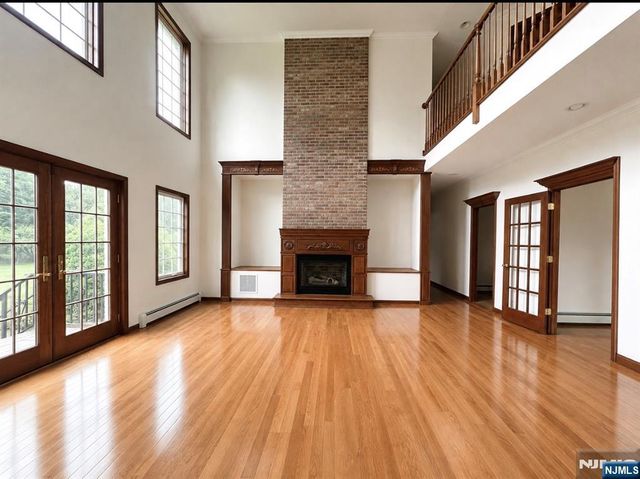 604 Grandview Terrace, Franklin Lakes, NJ 07417