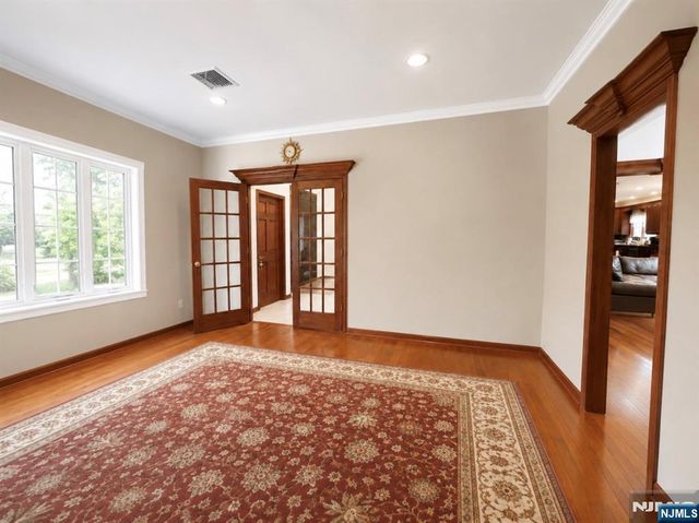 604 Grandview Terrace, Franklin Lakes, NJ 07417