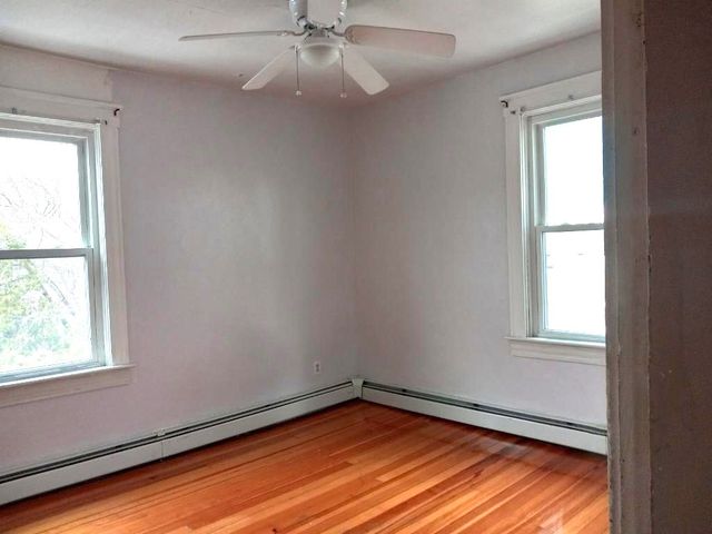 175 6th Avenue 3, Woonsocket, RI 02895