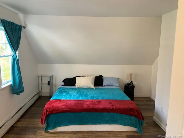 9 Beech Street, Farmington, CT 06032