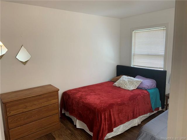 9 Beech Street, Farmington, CT 06032