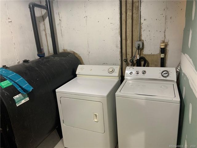 9 Beech Street, Farmington, CT 06032