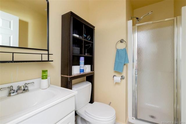 9 Beech Street, Farmington, CT 06032