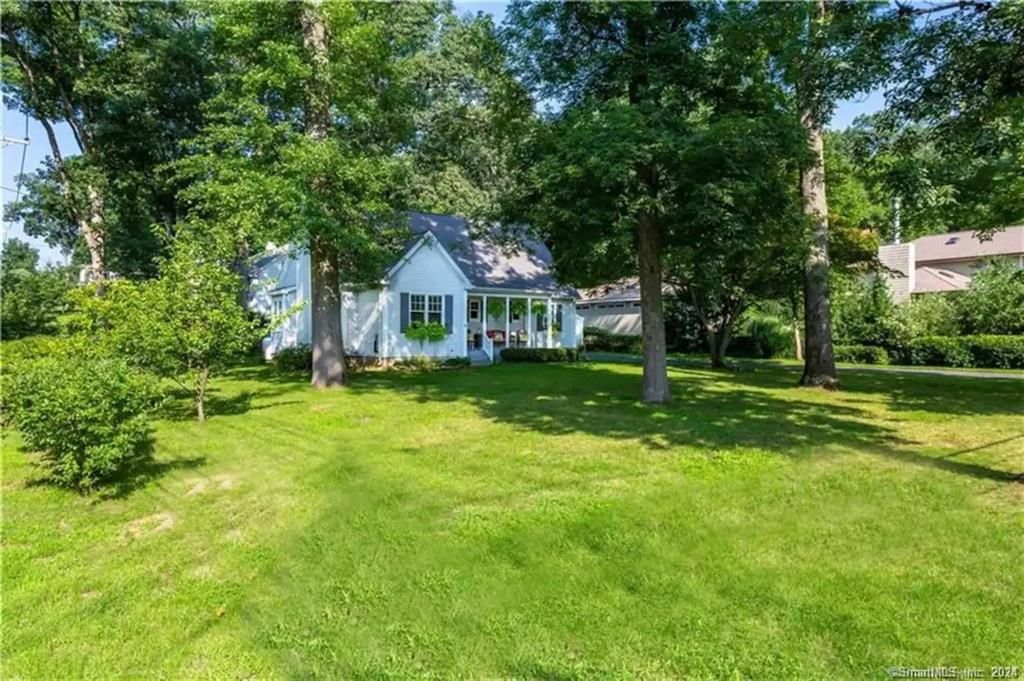 9 Beech Street, Farmington, CT 06032