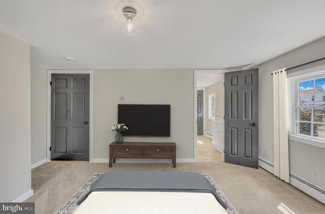 921 GETTY ST, Duryea, PA 18642