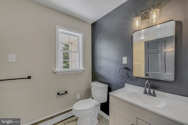 921 GETTY ST, Duryea, PA 18642