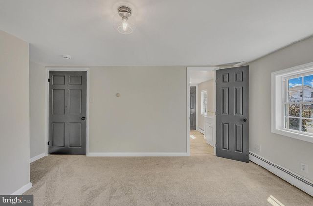 921 GETTY ST, Duryea, PA 18642