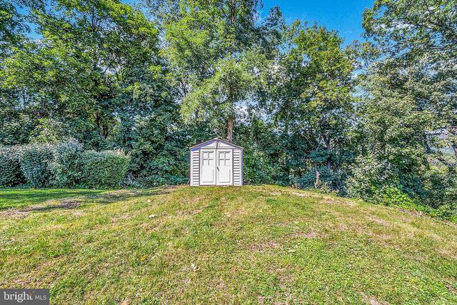 921 GETTY ST, Duryea, PA 18642