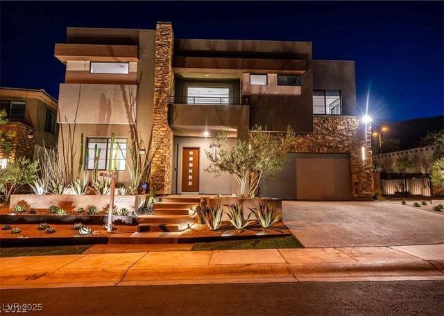 10337 Green Ember Drive, Las Vegas, NV 89135