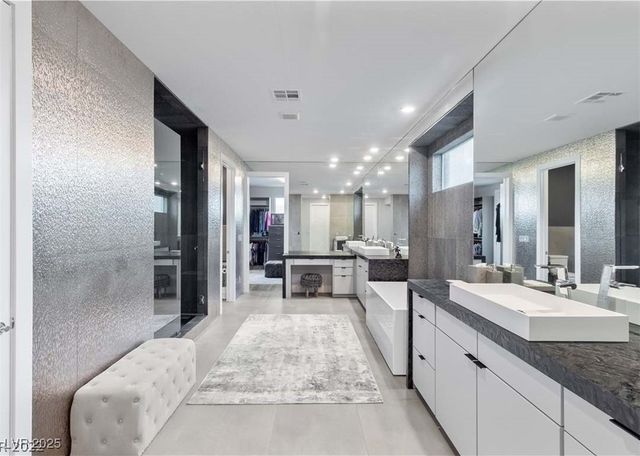 10337 Green Ember Drive, Las Vegas, NV 89135