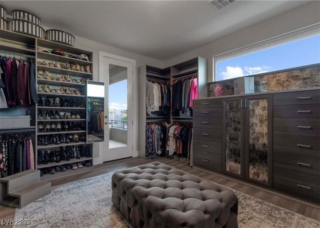 10337 Green Ember Drive, Las Vegas, NV 89135