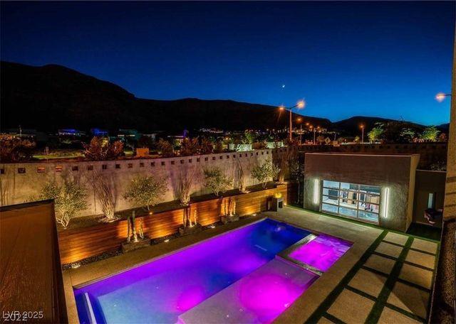 10337 Green Ember Drive, Las Vegas, NV 89135