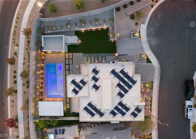 10337 Green Ember Drive, Las Vegas, NV 89135