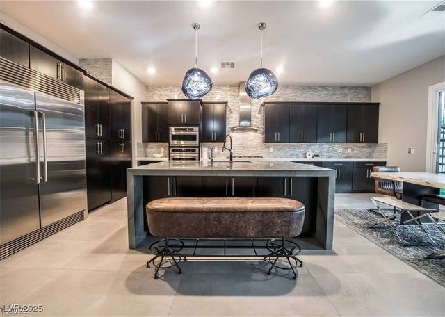 10337 Green Ember Drive, Las Vegas, NV 89135