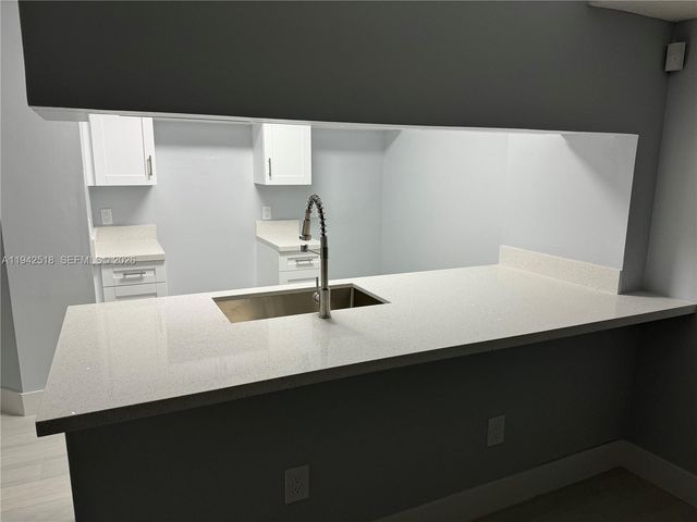 440 S Park Road 4207, Hollywood, FL 33021