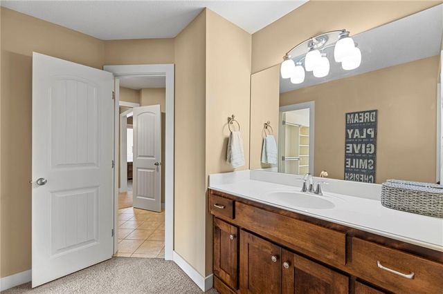 19013 W 98th Terrace, Lenexa, KS 66220