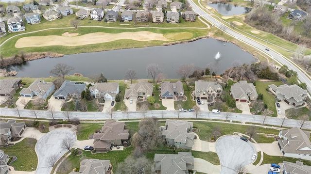 19013 W 98th Terrace, Lenexa, KS 66220