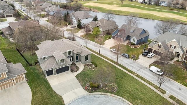 19013 W 98th Terrace, Lenexa, KS 66220