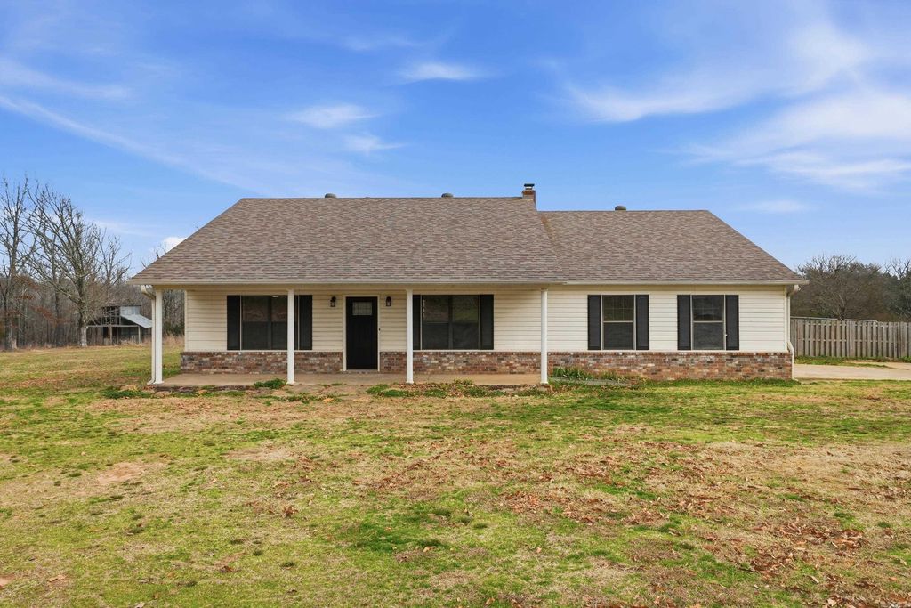 179 Mount Olive Road, Mcrae, AR 72102