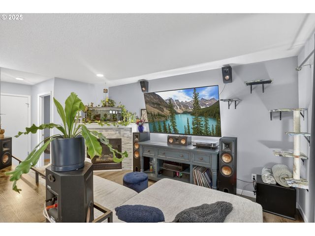 58939 ALEXANDRA Ln, St Helens, OR 97051