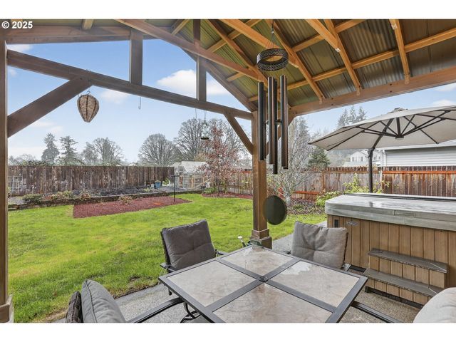 58939 ALEXANDRA Ln, St Helens, OR 97051