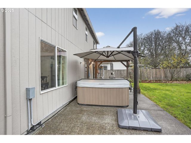 58939 ALEXANDRA Ln, St Helens, OR 97051