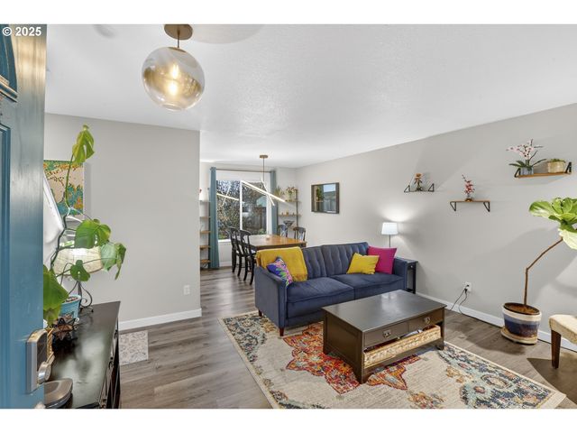 58939 ALEXANDRA Ln, St Helens, OR 97051