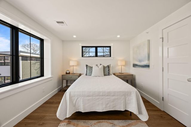 50 Nelson Avenue 6, Provincetown, MA 02657