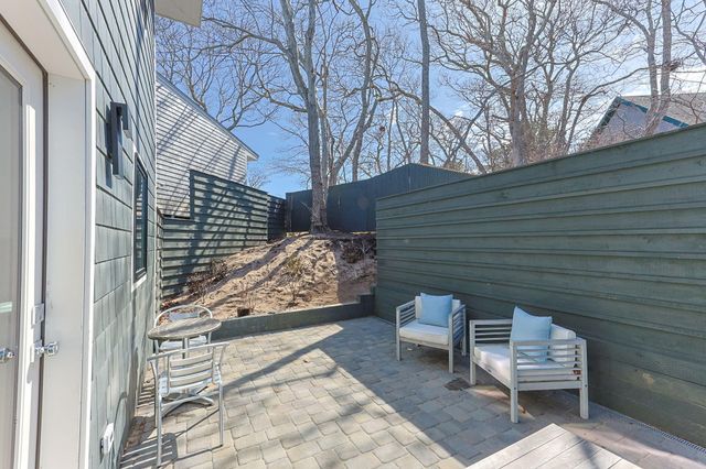 50 Nelson Avenue 6, Provincetown, MA 02657