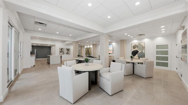 4822 OCEAN BOULEVARD 10E, Sarasota, FL 34242