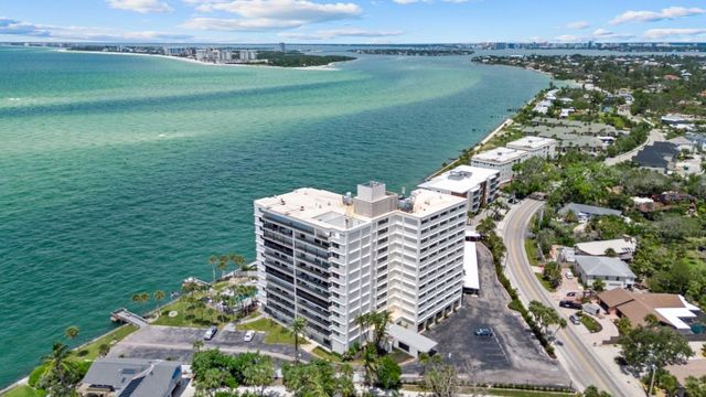 4822 OCEAN BOULEVARD 10E, Sarasota, FL 34242