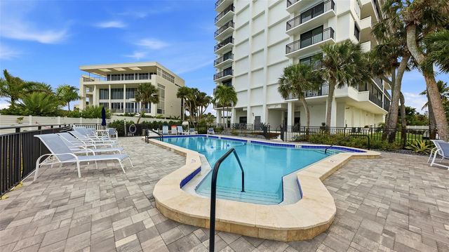 4822 OCEAN BOULEVARD 10E, Sarasota, FL 34242