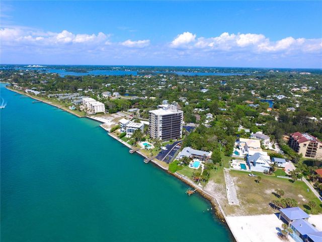 4822 OCEAN BOULEVARD 10E, Sarasota, FL 34242