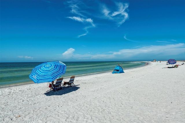 4822 OCEAN BOULEVARD 10E, Sarasota, FL 34242