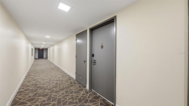 4822 OCEAN BOULEVARD 10E, Sarasota, FL 34242