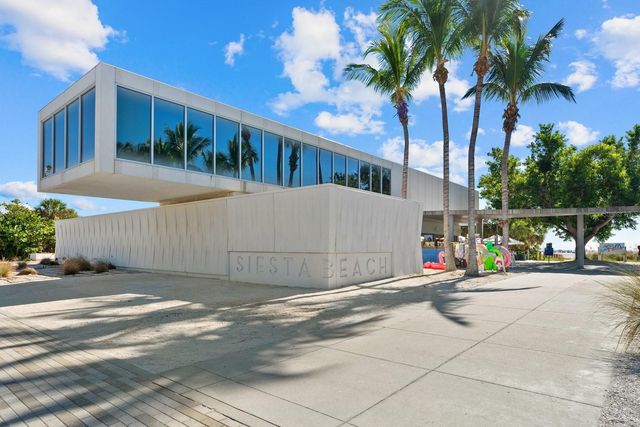 4822 OCEAN BOULEVARD 10E, Sarasota, FL 34242