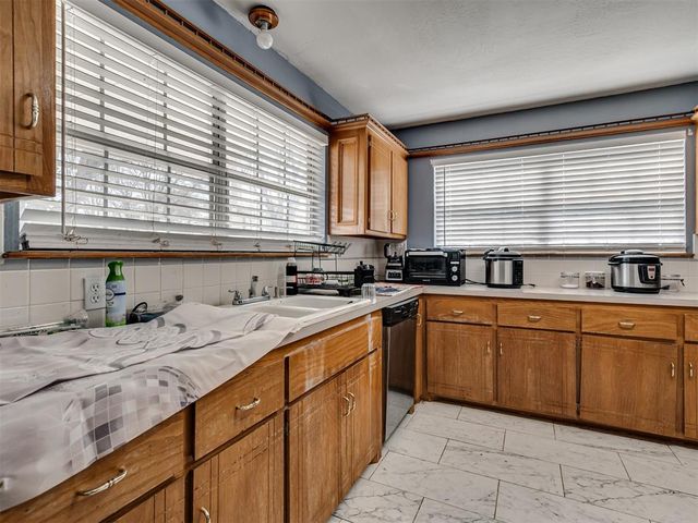 15750 78th Street, Lexington, OK 73051