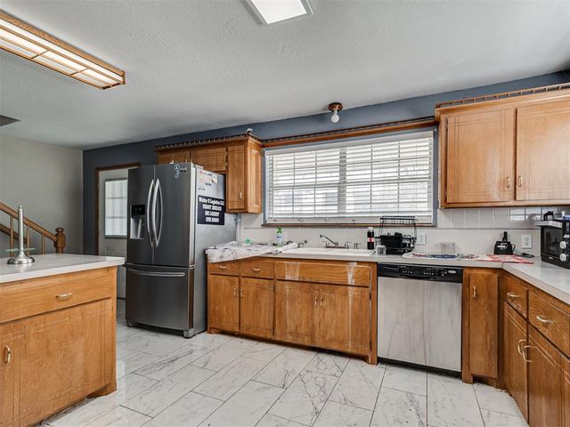 15750 78th Street, Lexington, OK 73051