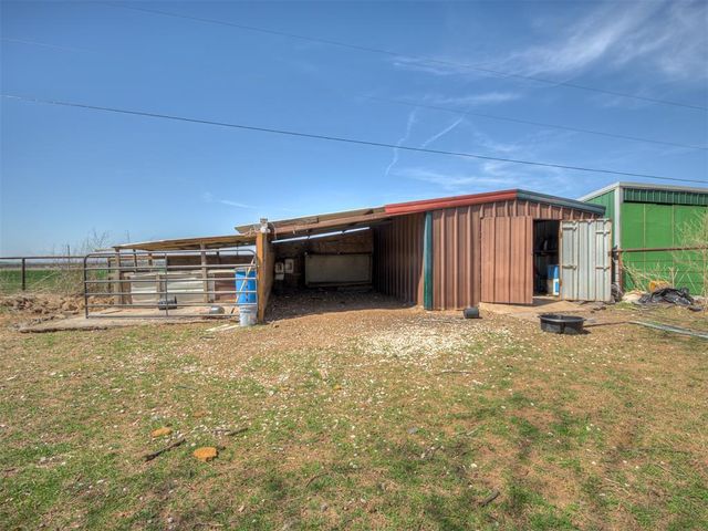 15750 78th Street, Lexington, OK 73051