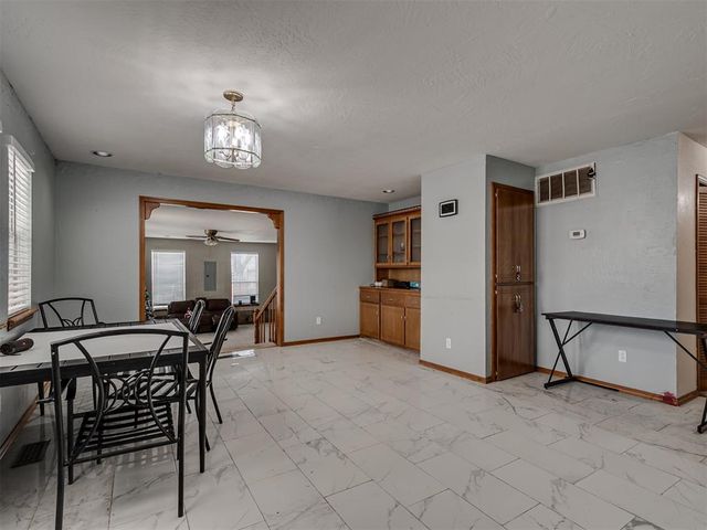 15750 78th Street, Lexington, OK 73051