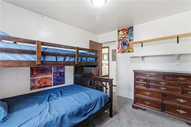 6086 Lexington Drive, Hope Mills, NC 28348