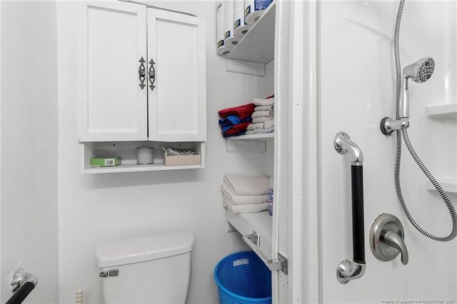 6086 Lexington Drive, Hope Mills, NC 28348