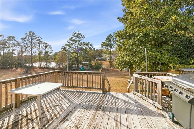 6086 Lexington Drive, Hope Mills, NC 28348