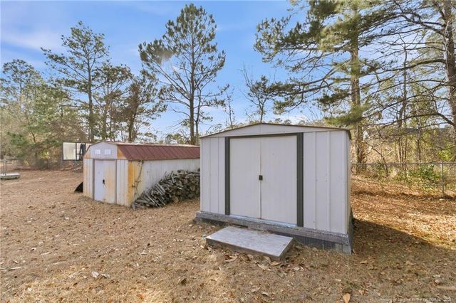 6086 Lexington Drive, Hope Mills, NC 28348