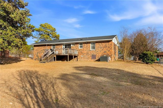 6086 Lexington Drive, Hope Mills, NC 28348