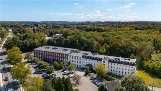 494 Woonasquatucket Avenue 407, North Providence, RI 02911