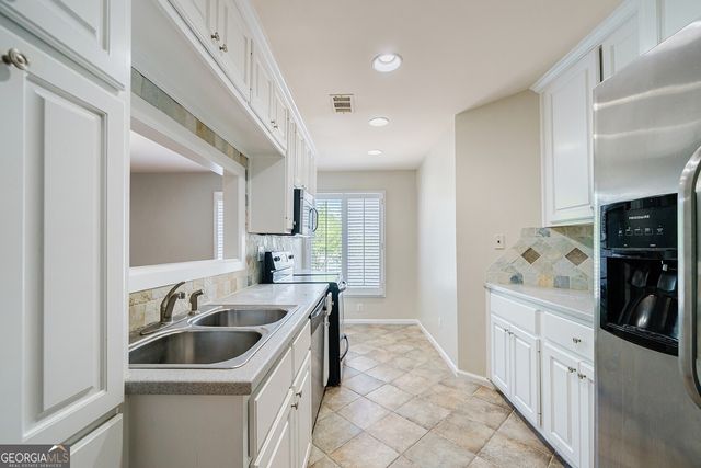 4010 Roswell Road A4, Atlanta, GA 30342